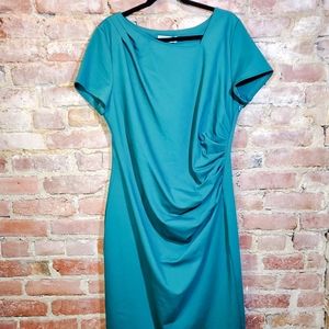 Vfemage size 20 ruched emerald green dress